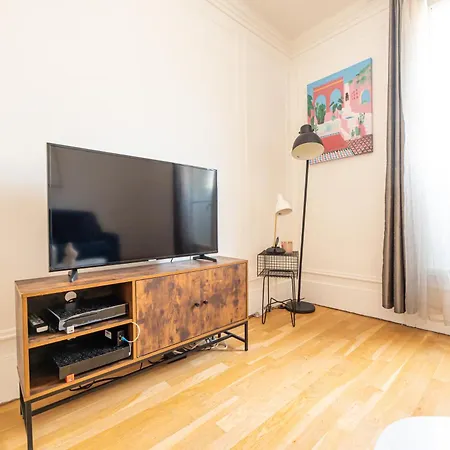 Cia - By Arc De Triomphe Apartman