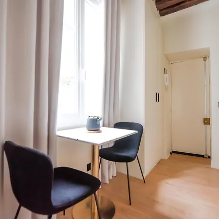Cia - By Arc De Triomphe Apartman
